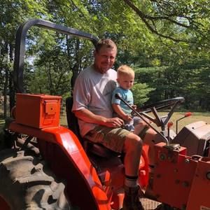 Meet your Posher, Donnie